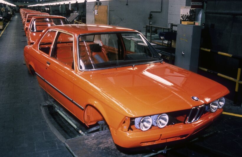 1975年の初代3シリーズ導入以降、BMWはその製造工程に最新技術を導入してきた。