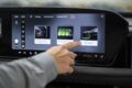2026年のモデルイヤーに向けて、オプションの「パークアシストプロ」の操縦機能も拡張される。