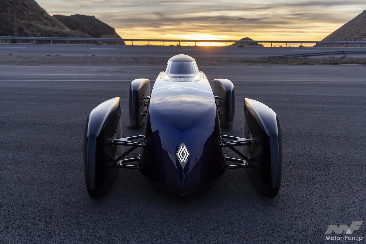 時速100kmで1000km走破「ルノーフィランテ レコード 2025」を追った