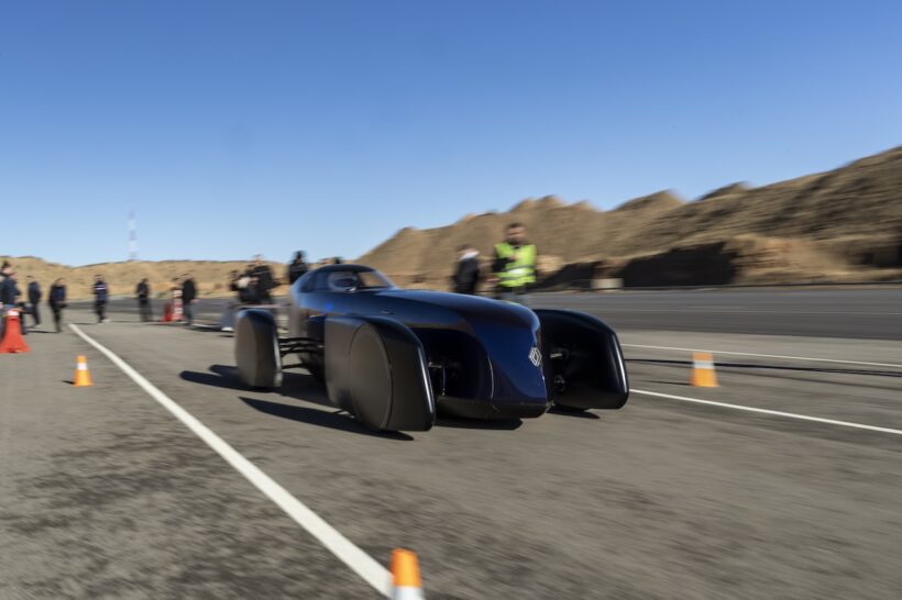 モロッコで速度・距離記録に挑戦した「ルノー フィランテ レコード 2025」。