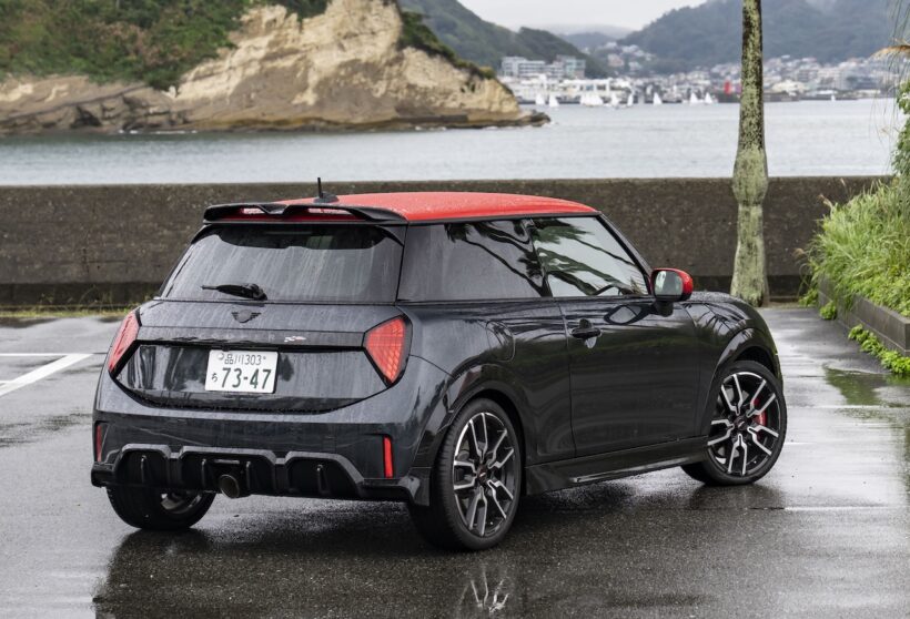 MINI JCW 3ドア