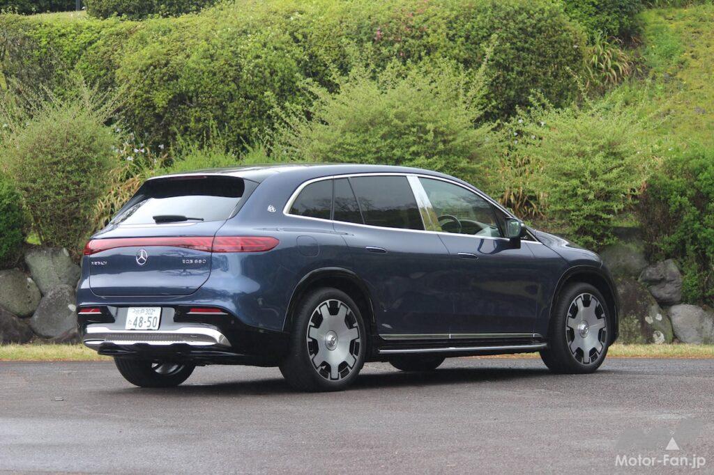 メルセデス・マイバッハ「EQS 680 SUV」のリヤビュー