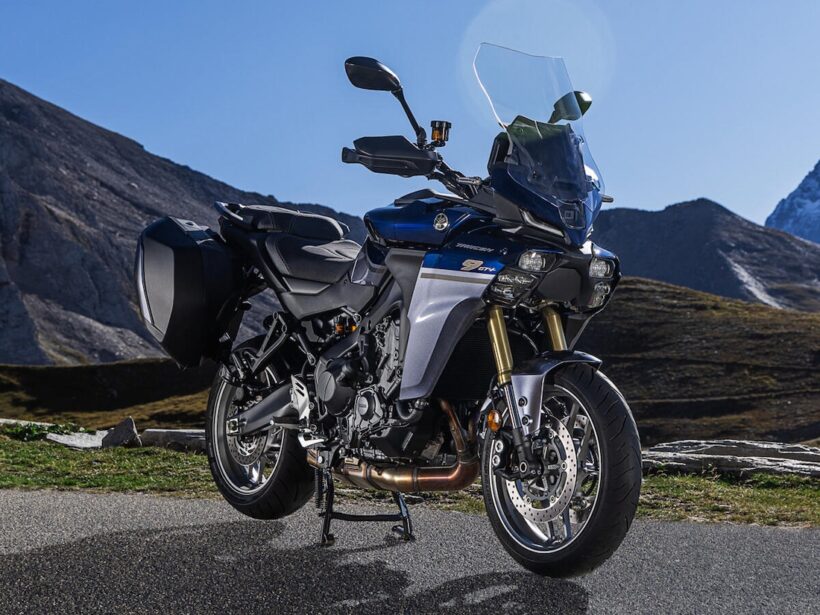 2025_yamaha_tracer9GT+Y-amt_main