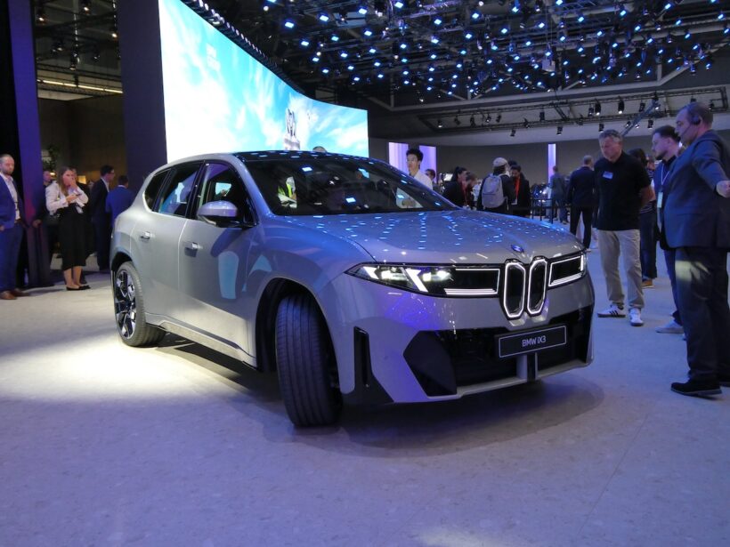 BMW iX3