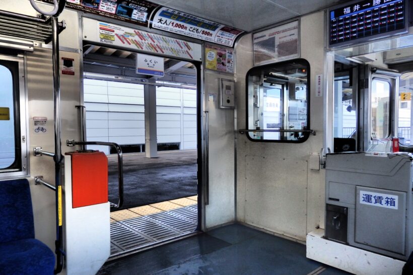 ドア周辺の写真