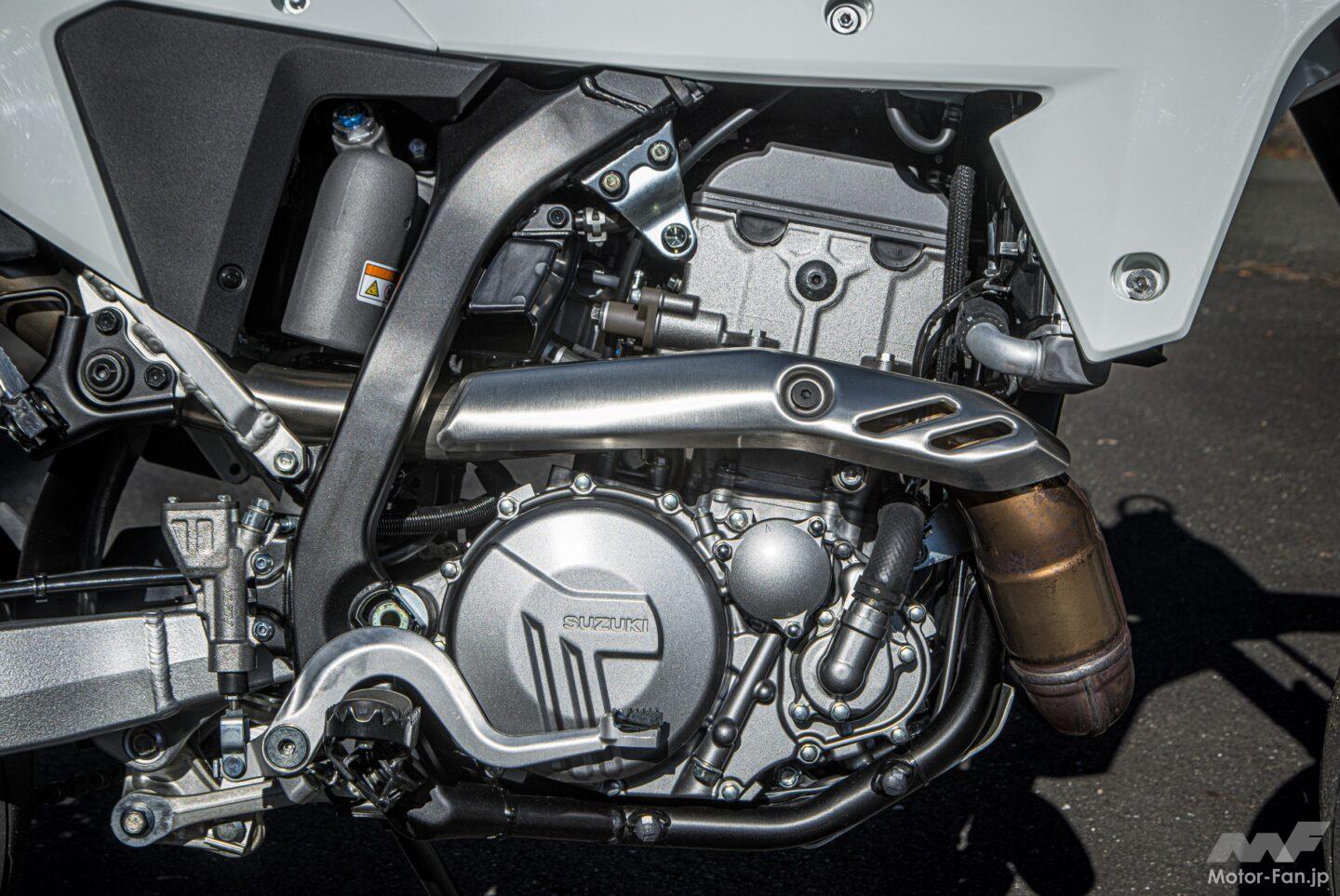 国産400ccスーパーモトが華麗に復活！ スズキ・DR-Z4SMはベテランも