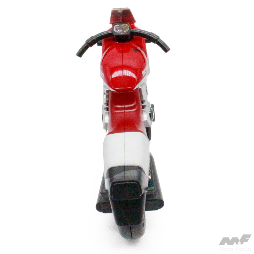 カワサキの「伝統と革新」を若月佑美が体感 — Japan Mobility Show