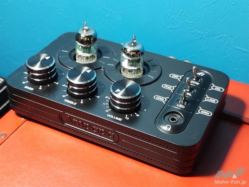 AMPAPA（アンパパ）のポータブル真空管アンプ。