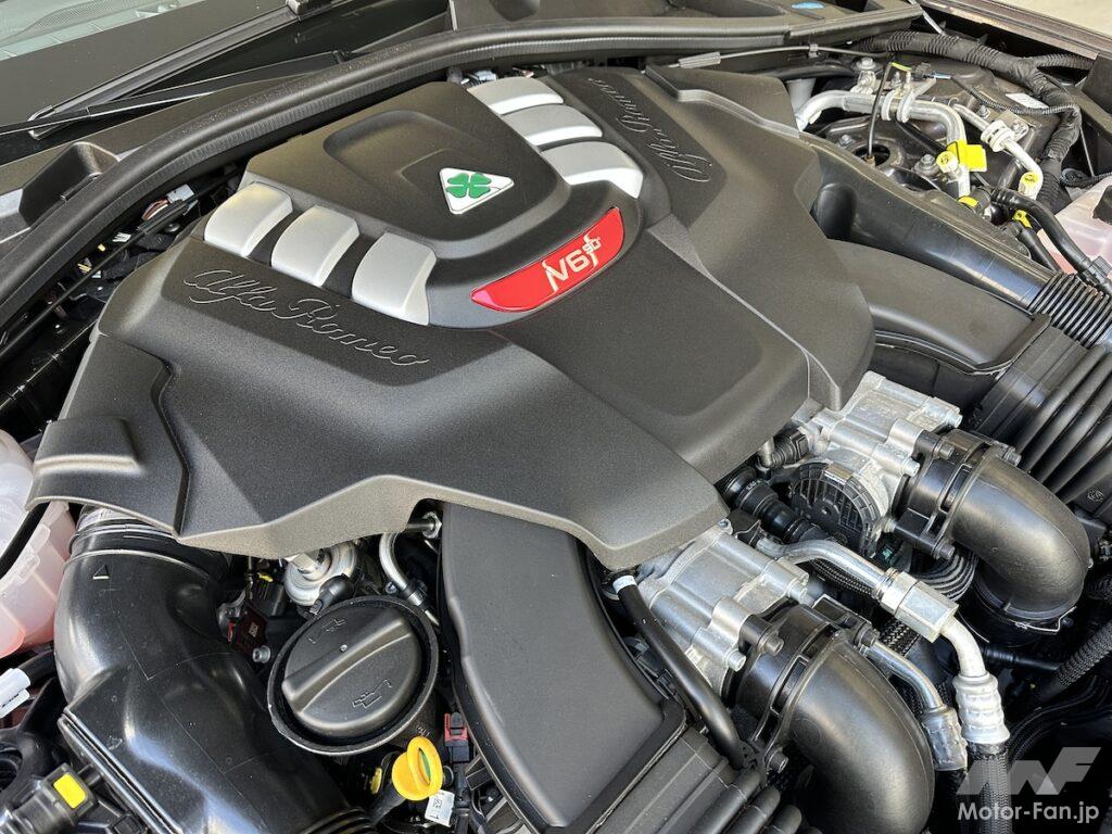 2.9リッターV6ツインターボエンジン。エストレマは10PSアップの520PSを発揮。