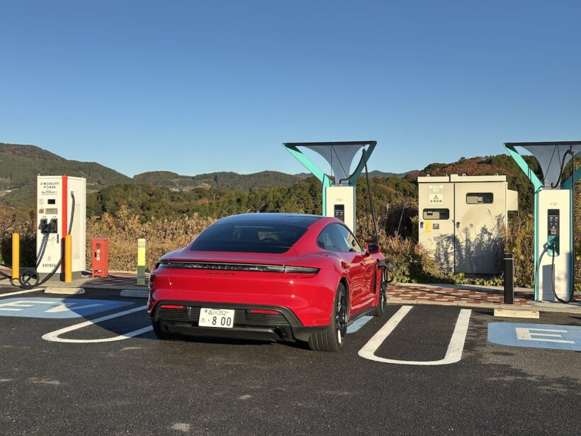 ポルシェ タイカンGTS