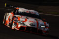2025年のチャンピオンマシンとなったTOYOTA GR Supra GT500とMercedes AMG GT3。