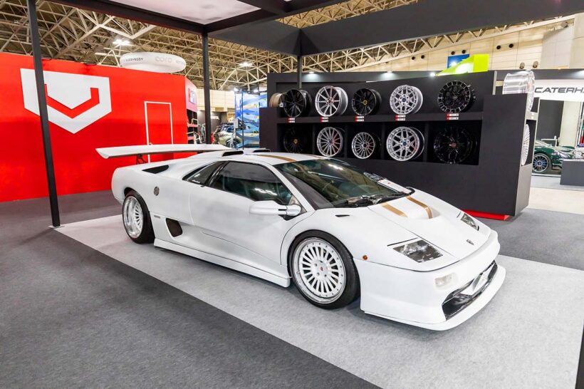 VOSSEN