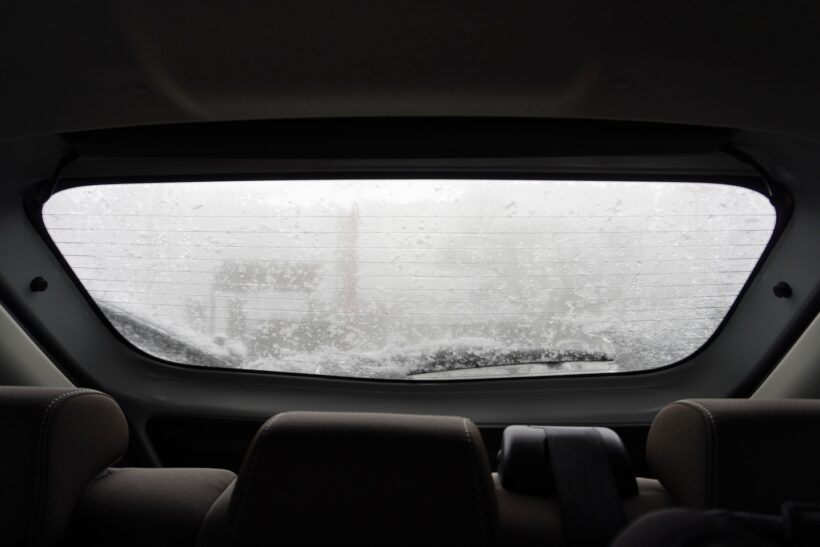 リヤガラスの曇り