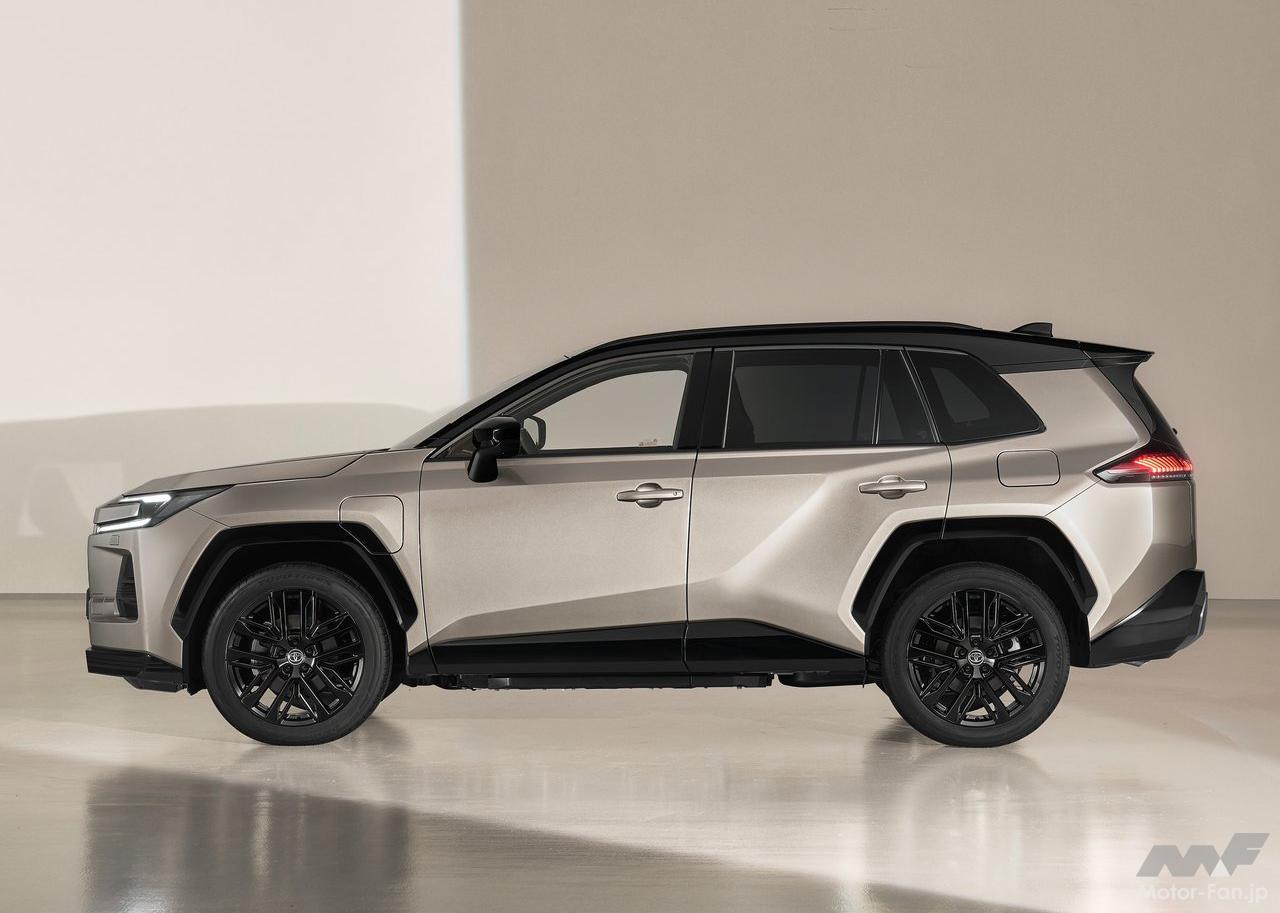 マツダ「CX-5」新型、米国ではトヨタRAV4を要所で圧倒！ さて国内での