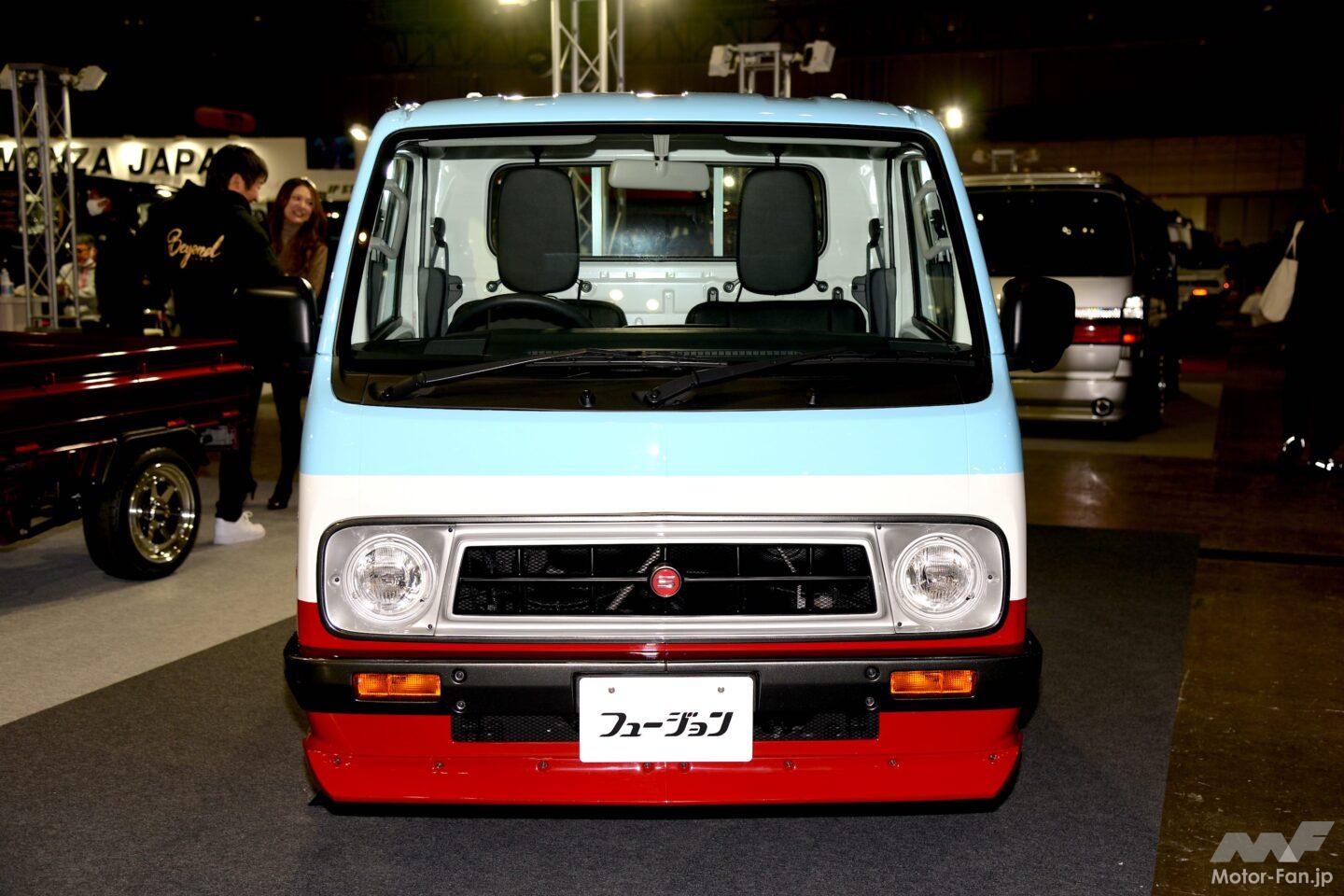 サニトラ風にキャリイを変身! ナショナルカラーが似合う軽トラ! 【東京