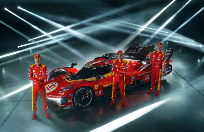 フェラーリ 499Pの51号車をドライブする、アレッサンドロ・ピエール・グイディ、ジェームス・カラド、アントニオ・ジョヴィナッツィ。