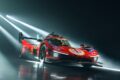 フェラーリ 499Pの51号車をドライブする、アレッサンドロ・ピエール・グイディ、ジェームス・カラド、アントニオ・ジョヴィナッツィ。