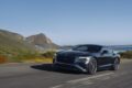「ベントレー コンチネンタル GT S」の走行シーン。