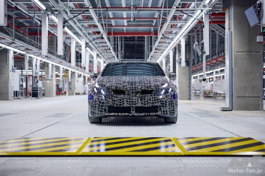 BMWは、ドイツ・ミュンヘン工場において、新型「BMW i3」のプレ生産仕様の製造を開始した。