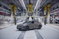 BMWは、ドイツ・ミュンヘン工場において、新型「BMW i3」のプレ生産仕様の製造を開始した。