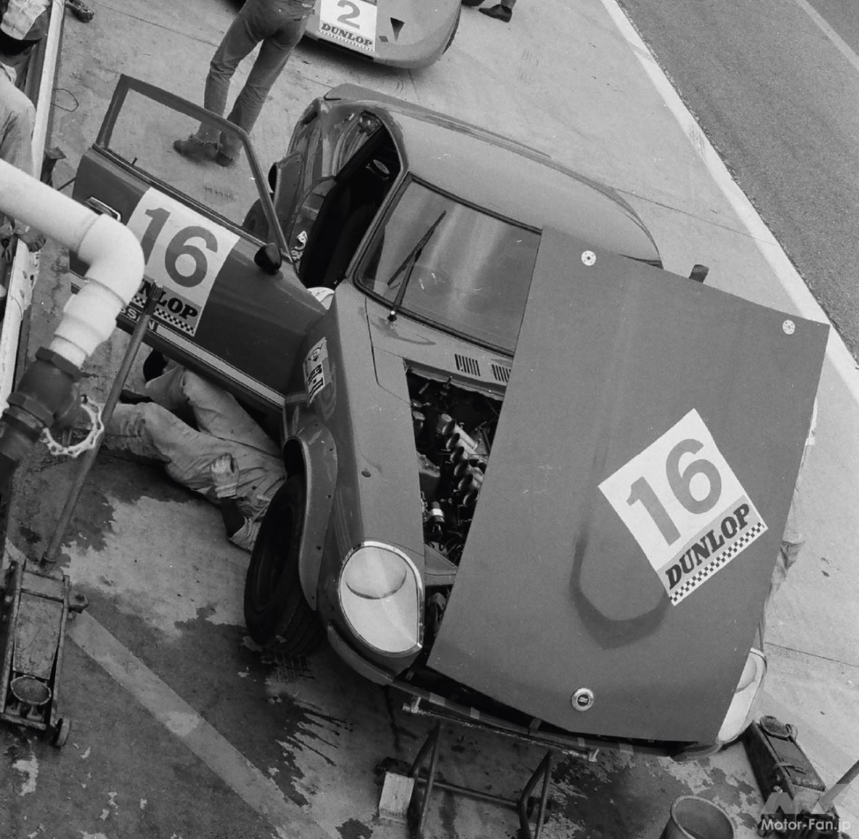 世界最速トヨタ「2000GT」 vs. 最強Z日産「フェアレディZ432」、自動車