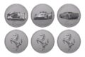 記念金貨と同時発売される記念銀貨3枚セットには、フェラーリのV6ハイブリッドの進化が表現されている。