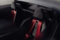 「フォルクスワーゲン ゴルフ GTI ロードスター」のコクピット。