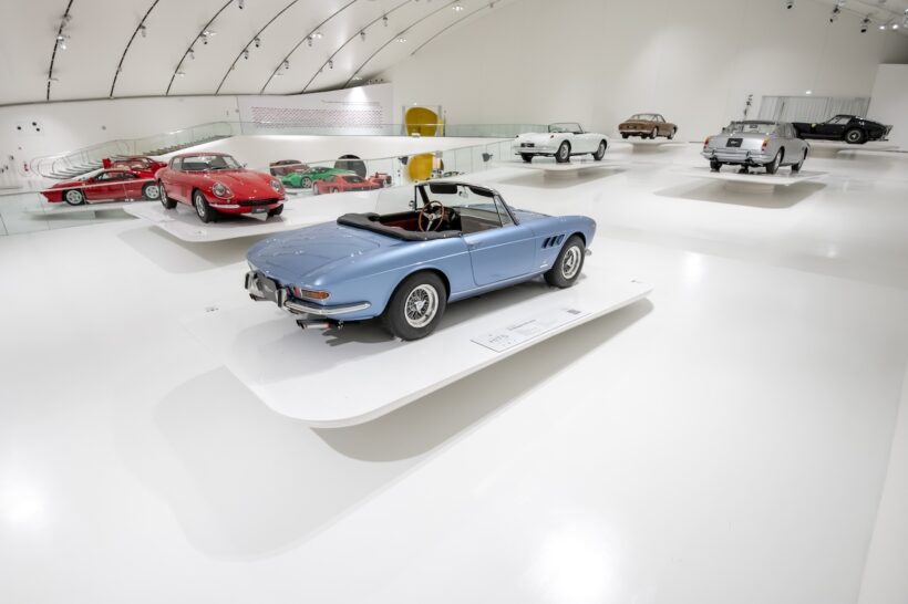 フェラーリ・ミュージアムでスタートした新企画展『The Greatest Hits ― Music Legends and their Ferraris』。