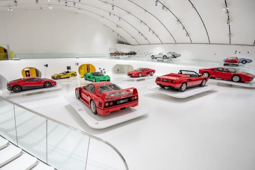 フェラーリ・ミュージアムでスタートした新企画展『The Greatest Hits ― Music Legends and their Ferraris』。