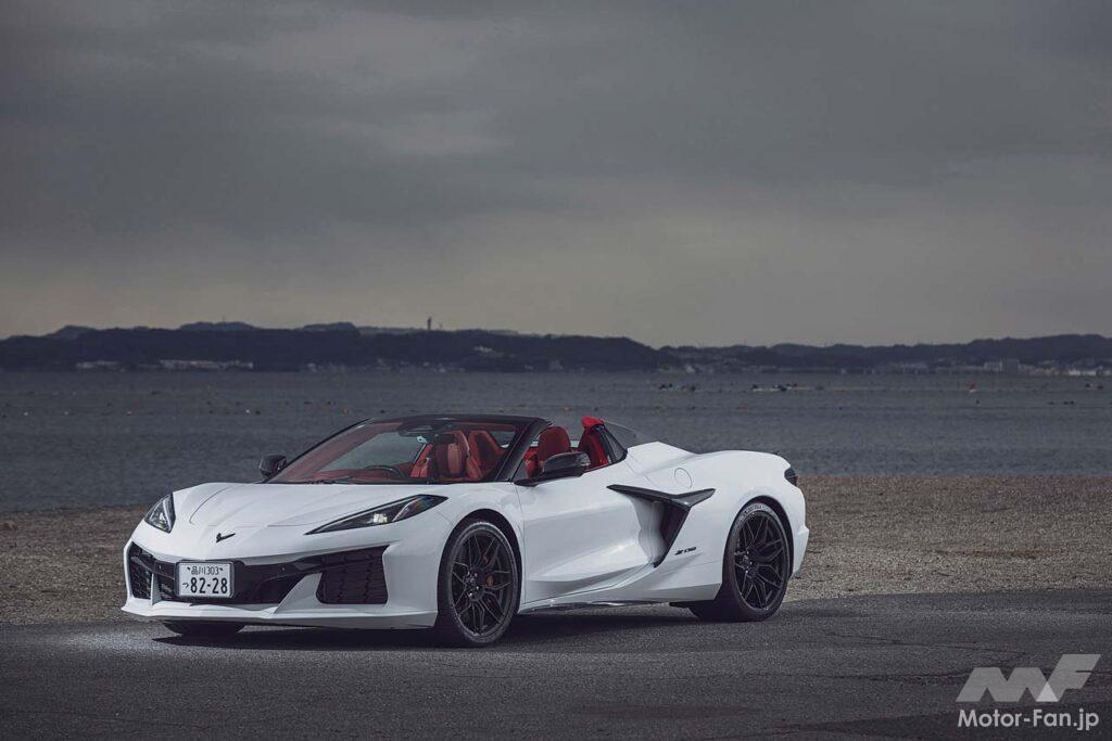 2025年モデルのボディカラーはホワイトとグレーの2色、インテリアはレッド1色だったが、2026年モデルはボディカラー5色、インテリア3色から選ぶことができるようになっている。