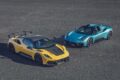 デビューはGT2ストラダーレ（左）が2024年8月、MCプーラ（右）が2025年7月。両車のフロントバンパー形状はよく似ており、GT2ストラダーレはMCプーラのスタイリング、即ちMC20のマイナーチェンジ要素を先行して取り入れていたことがわかる。