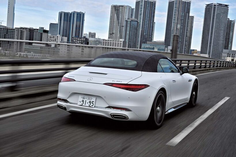 2025年のジャパンモビリティショーで発表された、話題のモデルが日本の路上を走り始めた。新生マイバッハ史上、最もスポーティなモデルとなるSL 680モノグラムシリーズだ。気になるのはあのスポーティなSLの走りが、どこまでマイバッハ流に調律されているかだろう。