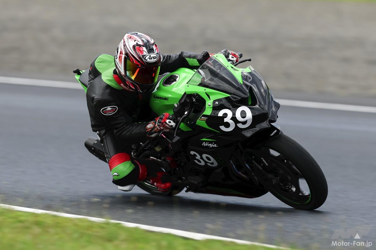 タナックス、素材と機能を刷新した新型「MOTOFIZZ シェルシートバッグ