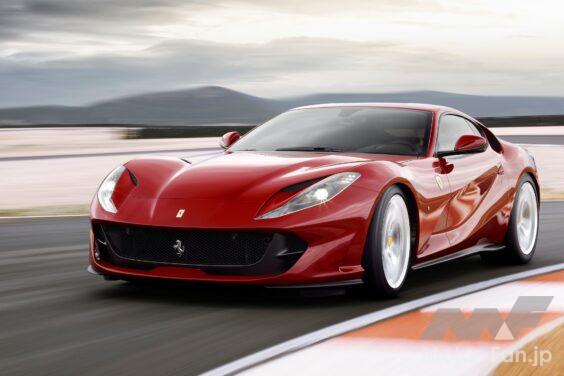 6.5リッター自然吸気V12エンジンを搭載したフェラーリの最高峰「812 スーパーファースト」。