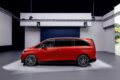 フル電動MPV「メルセデス・ベンツ VLE」のエクステリア。