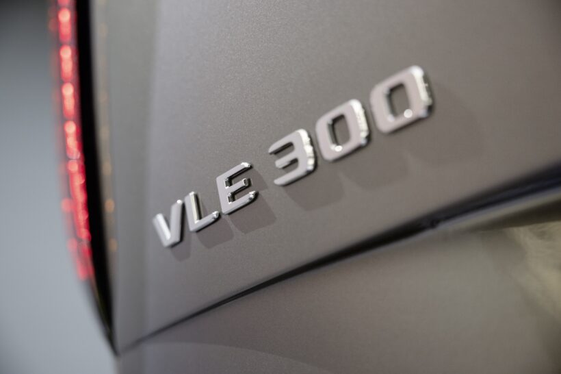 フル電動MPV「メルセデス・ベンツ VLE」のエクステリア。