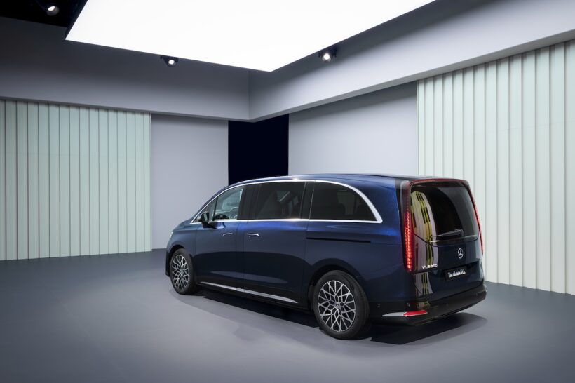 フル電動MPV「メルセデス・ベンツ VLE」のエクステリア。