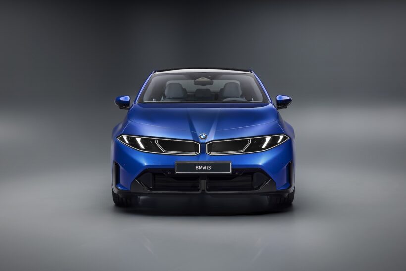 新型フル電動セダン「BMW i3 50 xDrive」のエクステリア。