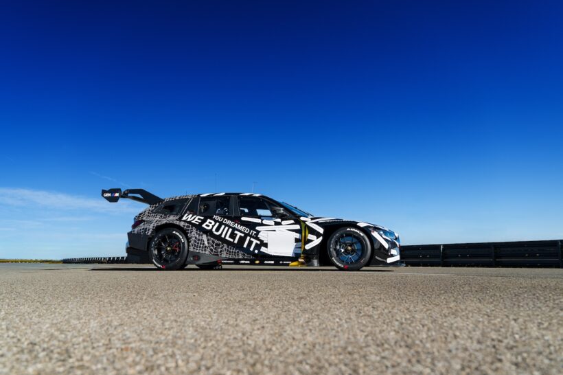 「BMW M3 ツーリング 24H」のエクステリア。