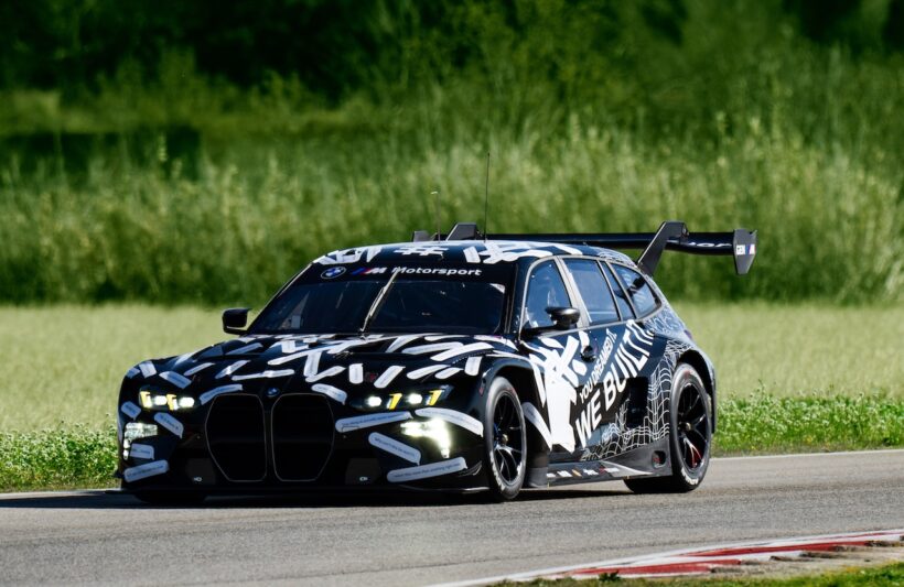 「BMW M3 ツーリング 24H」の走行シーン。