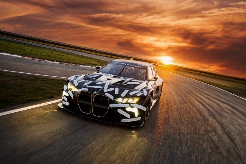 「BMW M3 ツーリング 24H」の走行シーン。