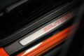 キャメルGTチャレンジ仕様を再現した「ポルシェ 911 S/T」の専用ディテール。