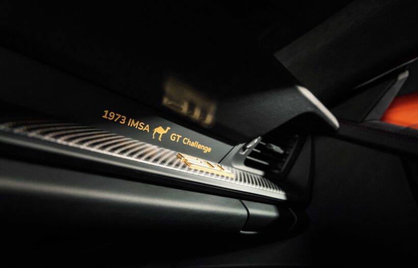 キャメルGTチャレンジ仕様を再現した「ポルシェ 911 S/T」の専用ディテール。