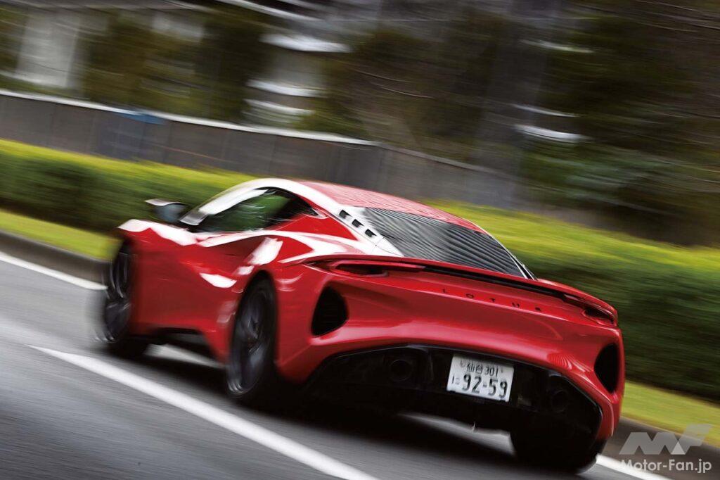 ロータス最後の内燃モデルとなるエミーラ。ロータスらしい軽快感溢れる走りを味わいたいエンスージアストにとってこれ以上ないロータスのモデルとなるだろう。