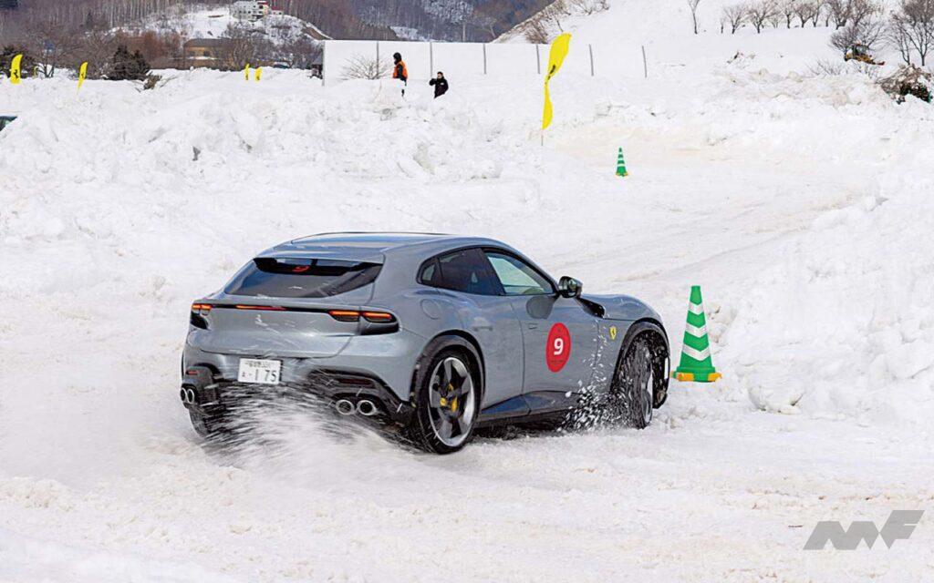 雪の上でフェラーリを走らせる。そんな経験はめったにできない。フェラーリ・ジャパンが顧客向けに開催したスノードライブは、フェラーリの新たな一面を見るいい機会となった。
