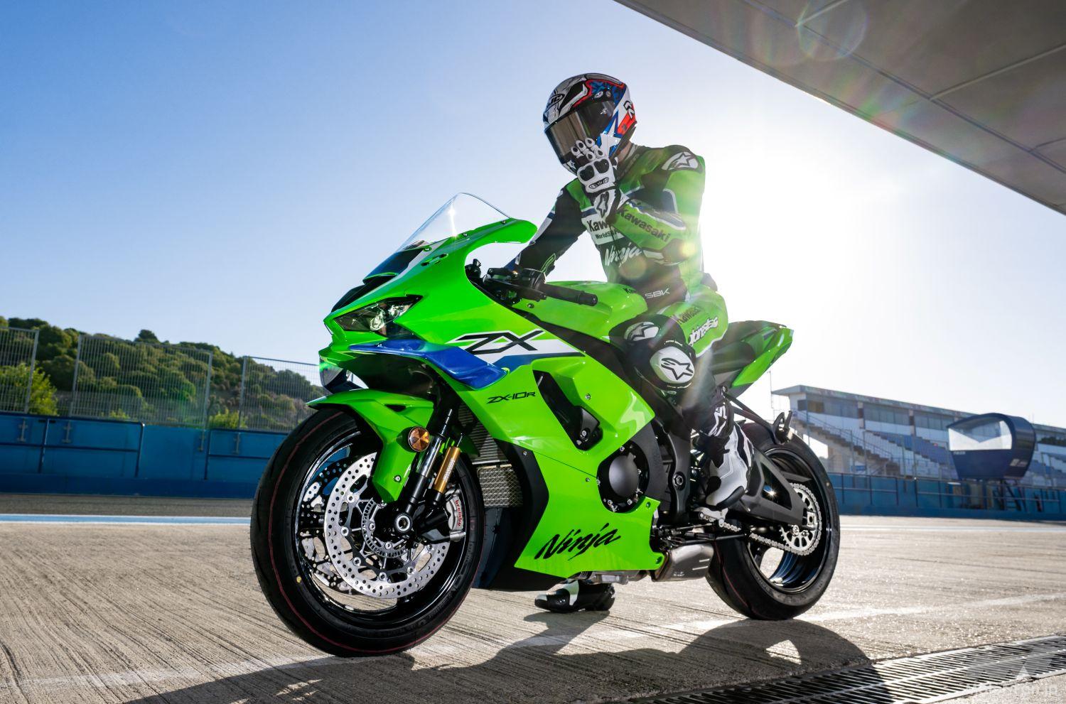 新ウイングレット採用のカワサキ新型Ninja ZX-10R/Ninja ZX-10RR