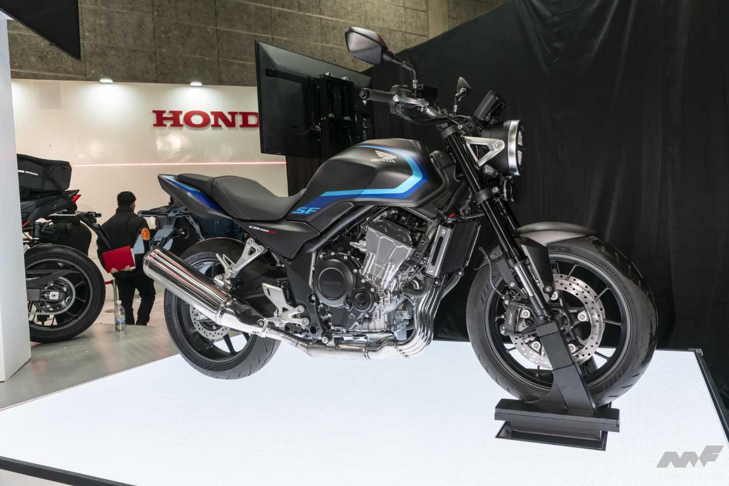 速報】CB400スーパーフォア発表 ホンダが新型4気筒ネイキッド公開