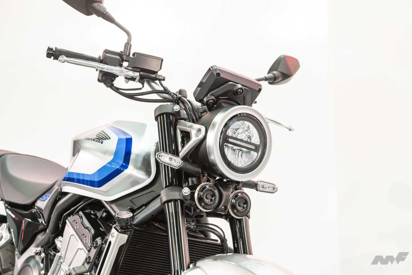 速報】CB400スーパーフォア発表 ホンダが新型4気筒ネイキッド公開