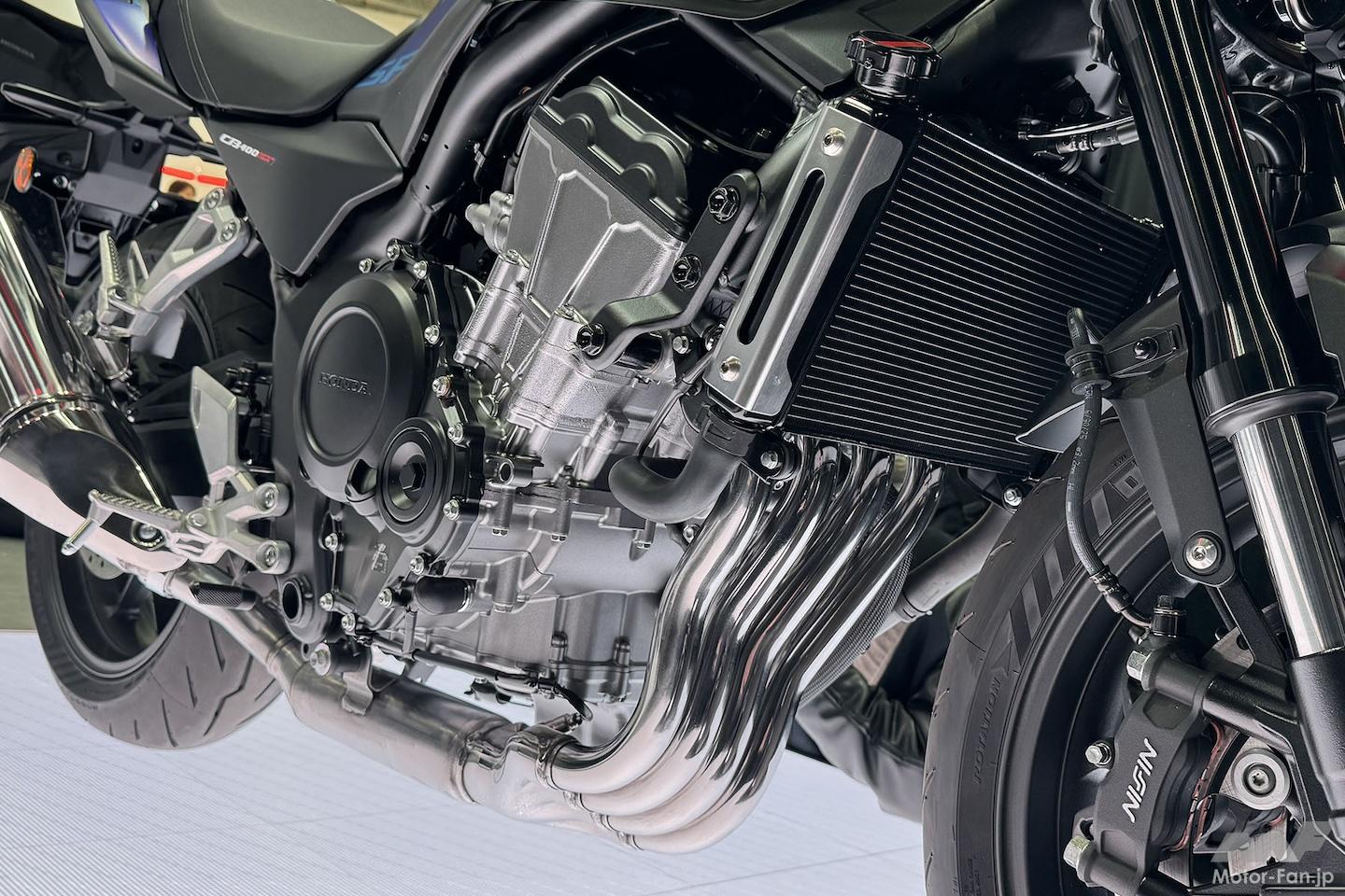 おお400。」ついにホンダのミドルクラスネイキッド新型「CB400SF E