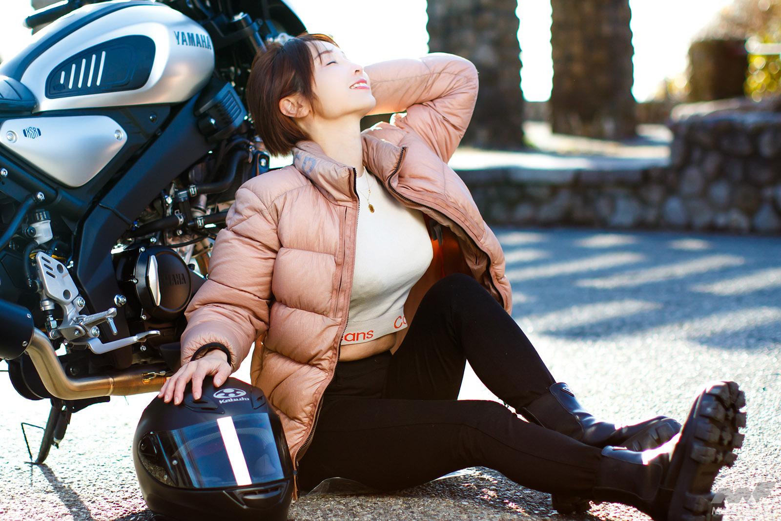 六甲は私の庭！」岩田亜矢那×YAMAHA XSR125 [Part②]【BIKES 美人図鑑